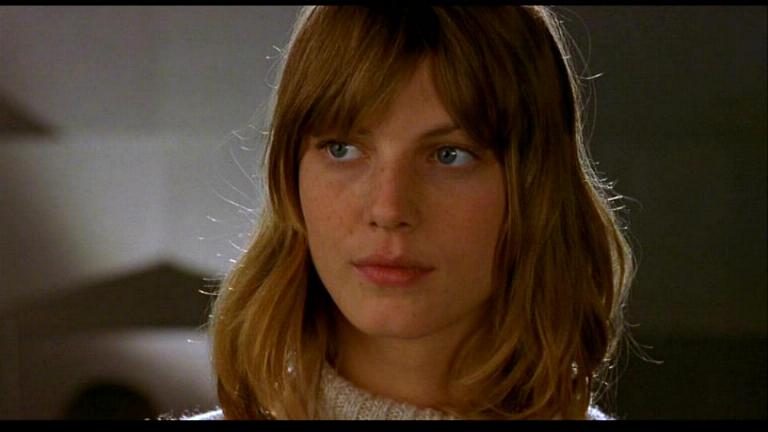 Angela Lindvall