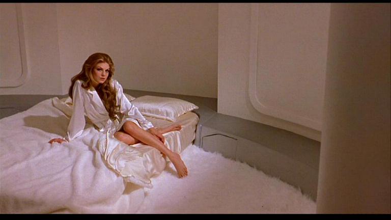 Angela Lindvall